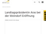 Vorschaubild: Landtagspräsidentin Aras bei der Weindorf-Eröffnung